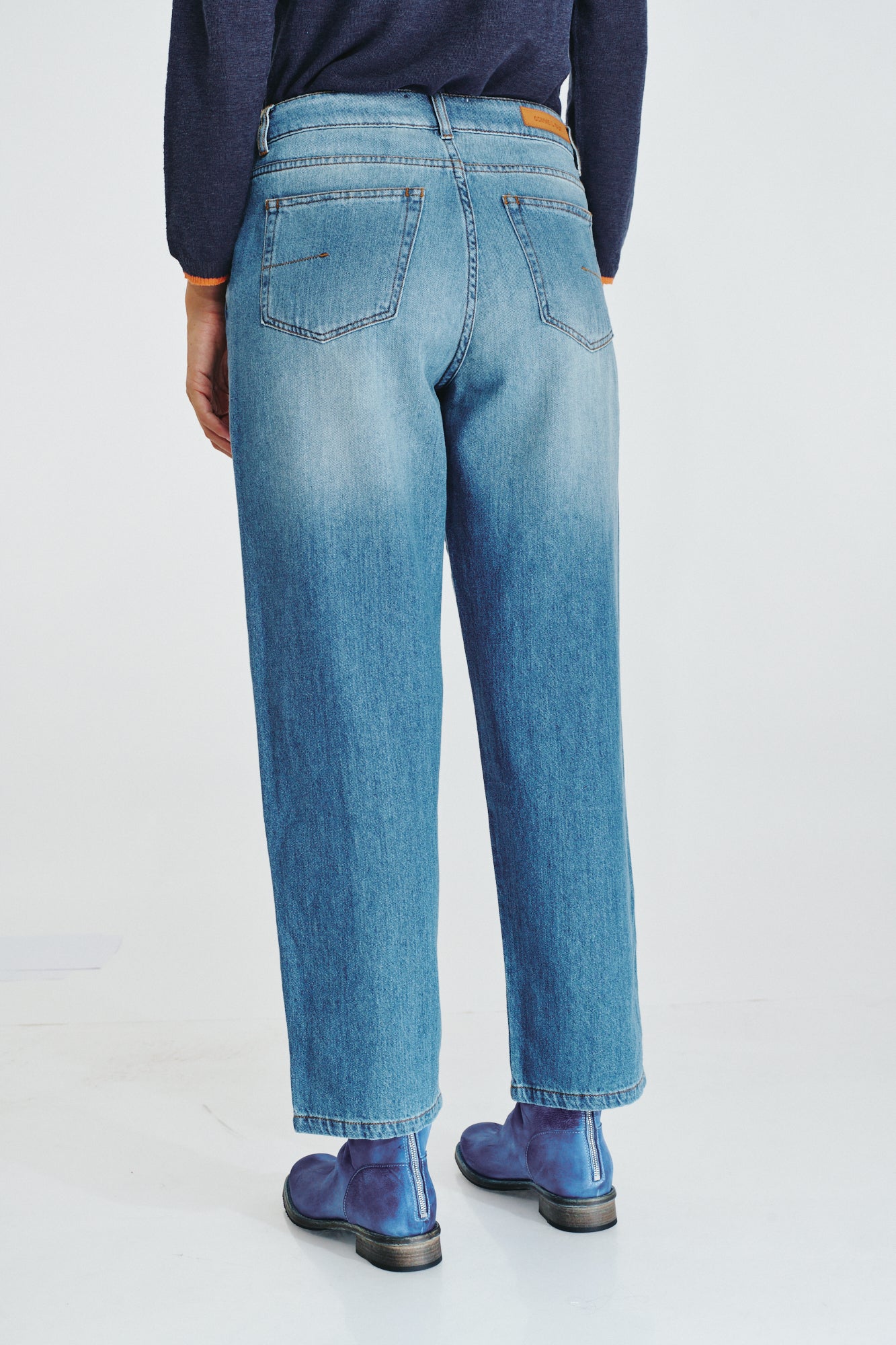 SHARONA JEANS
