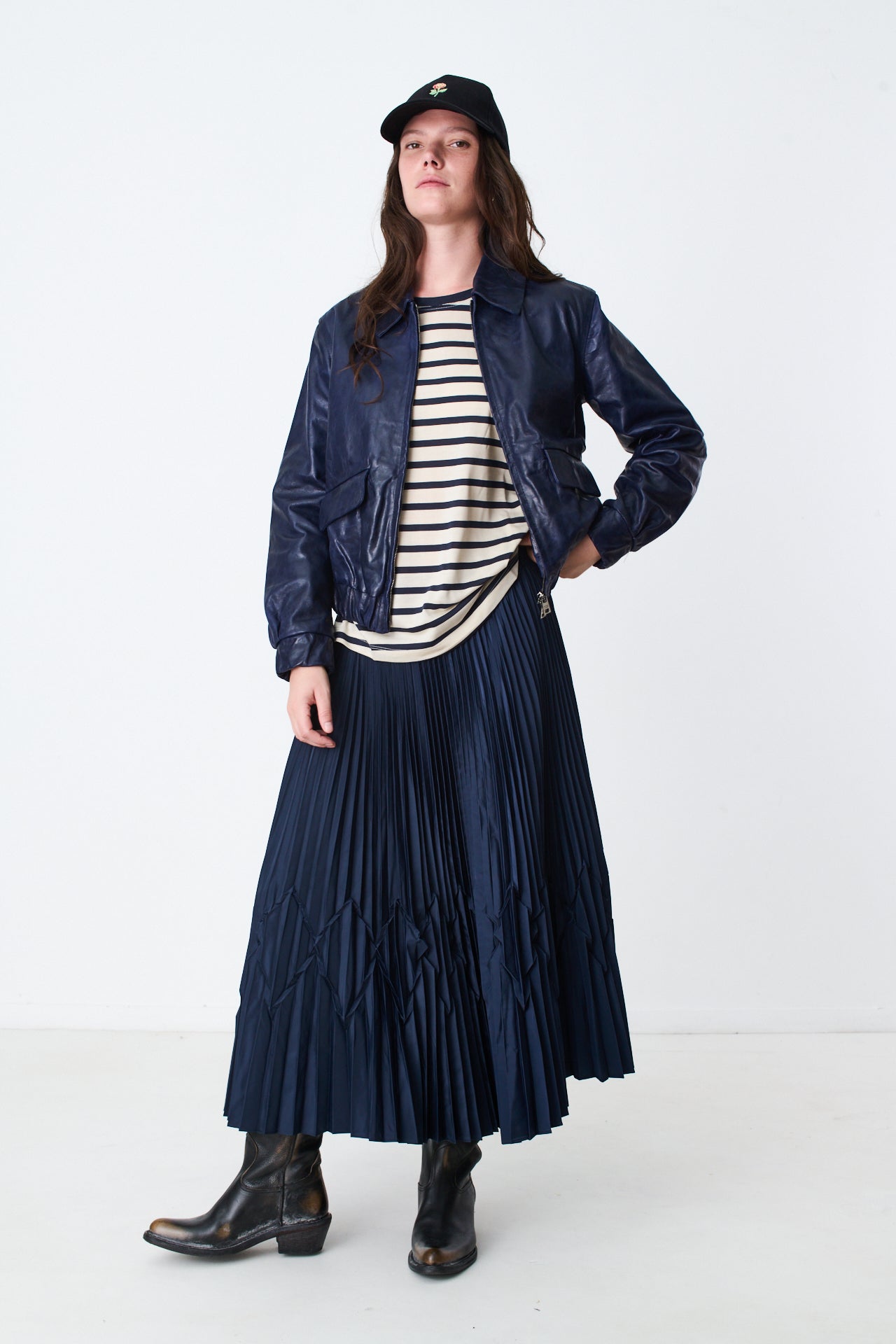 NAVY RIVERA SKIRT