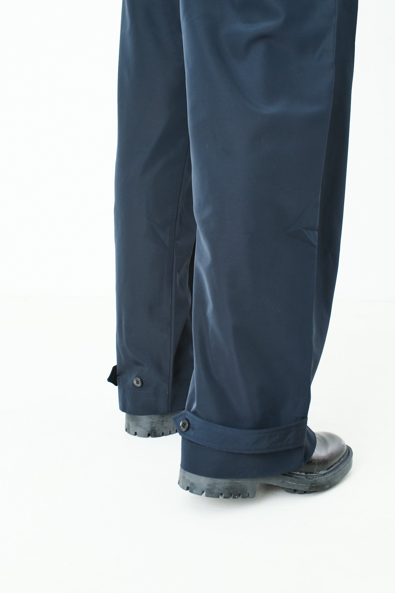 DK.BLUE ARI PANTS