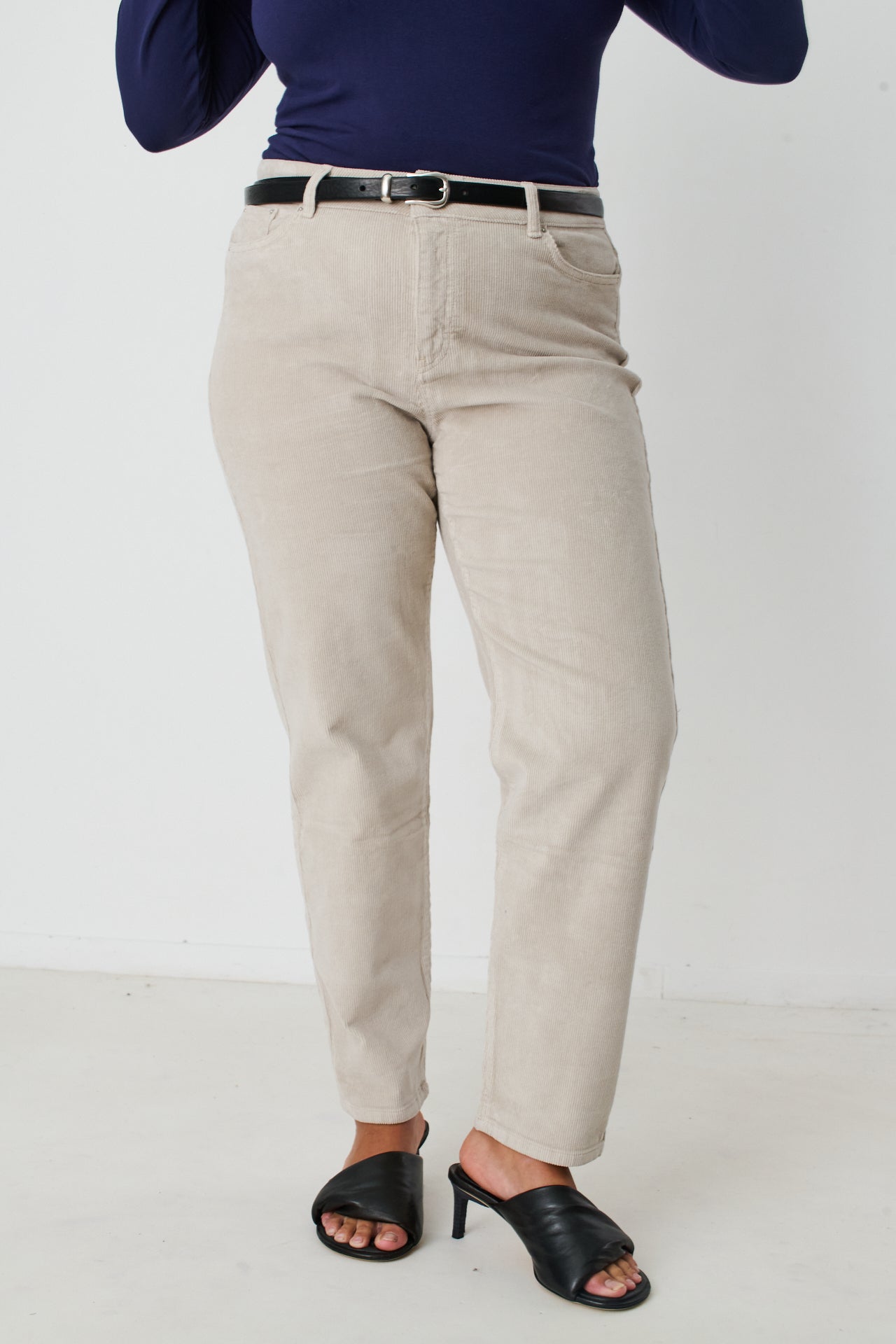 KHAKI DENMARK PANTS