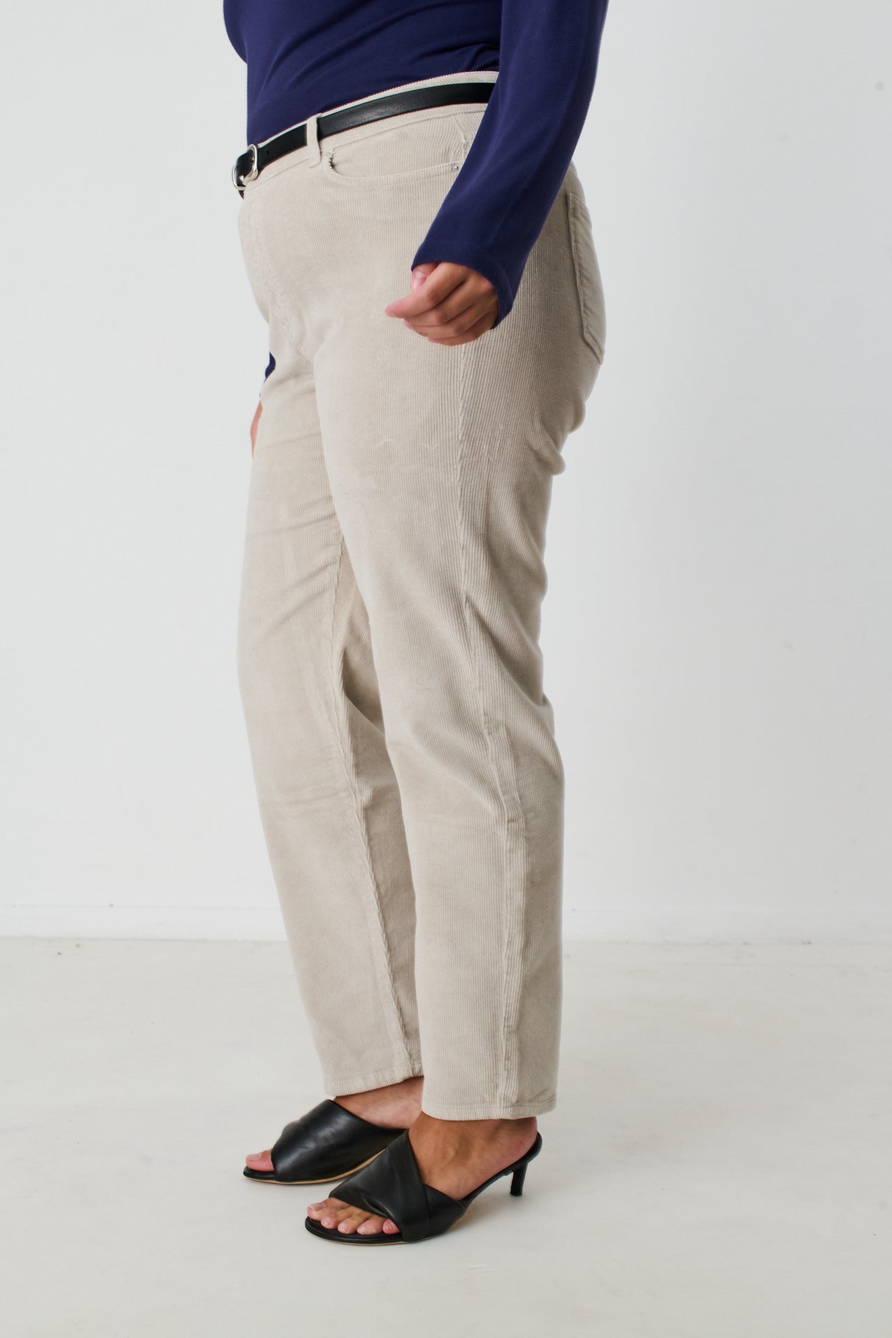 KHAKI DENMARK PANTS