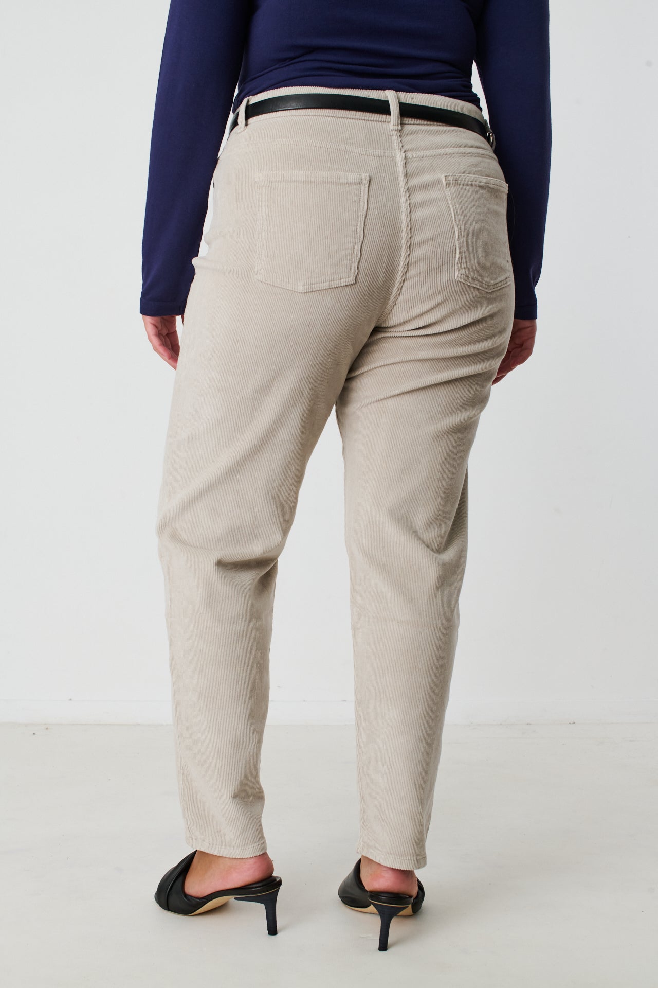 KHAKI DENMARK PANTS