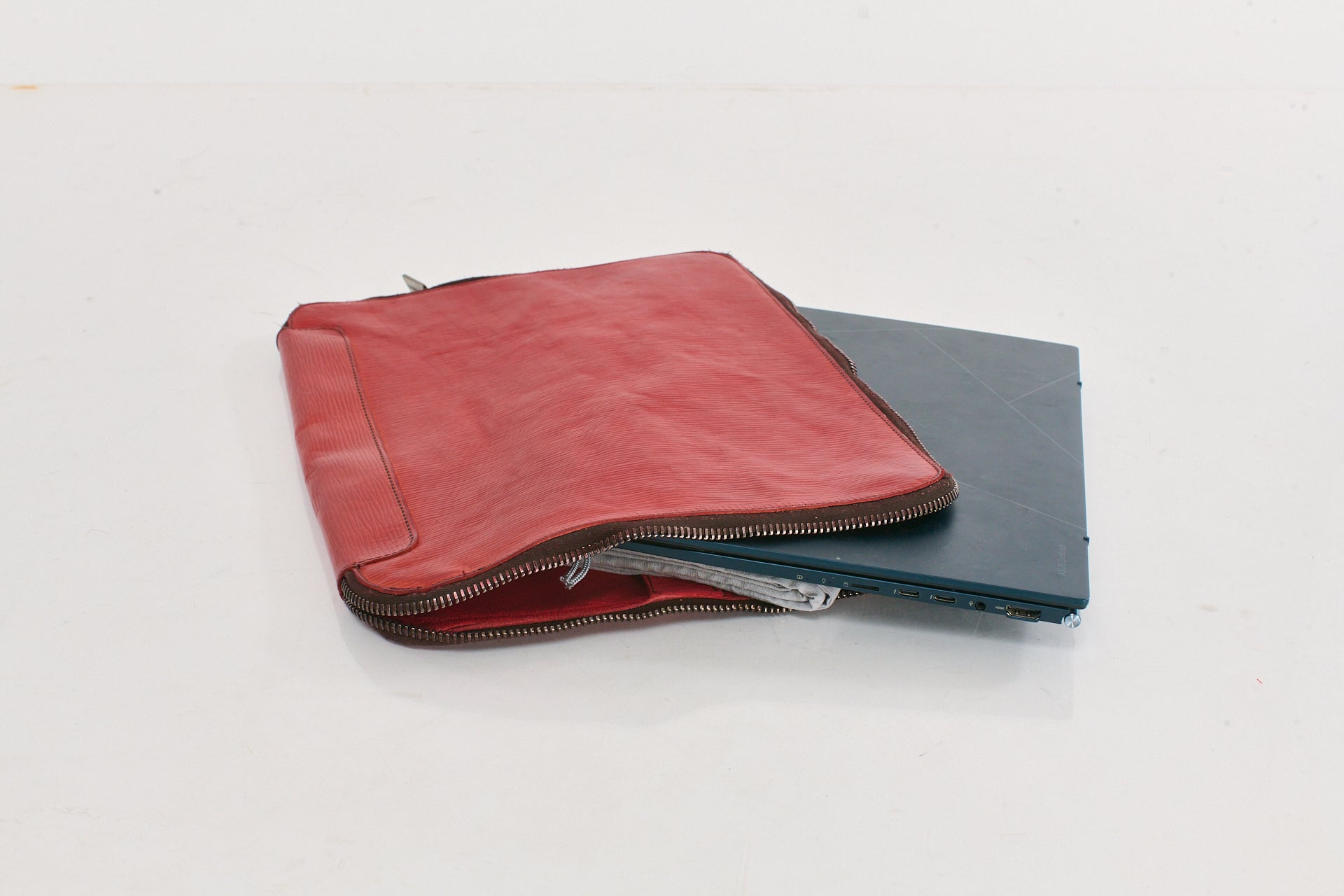 MANHATTAN RIGA BAG