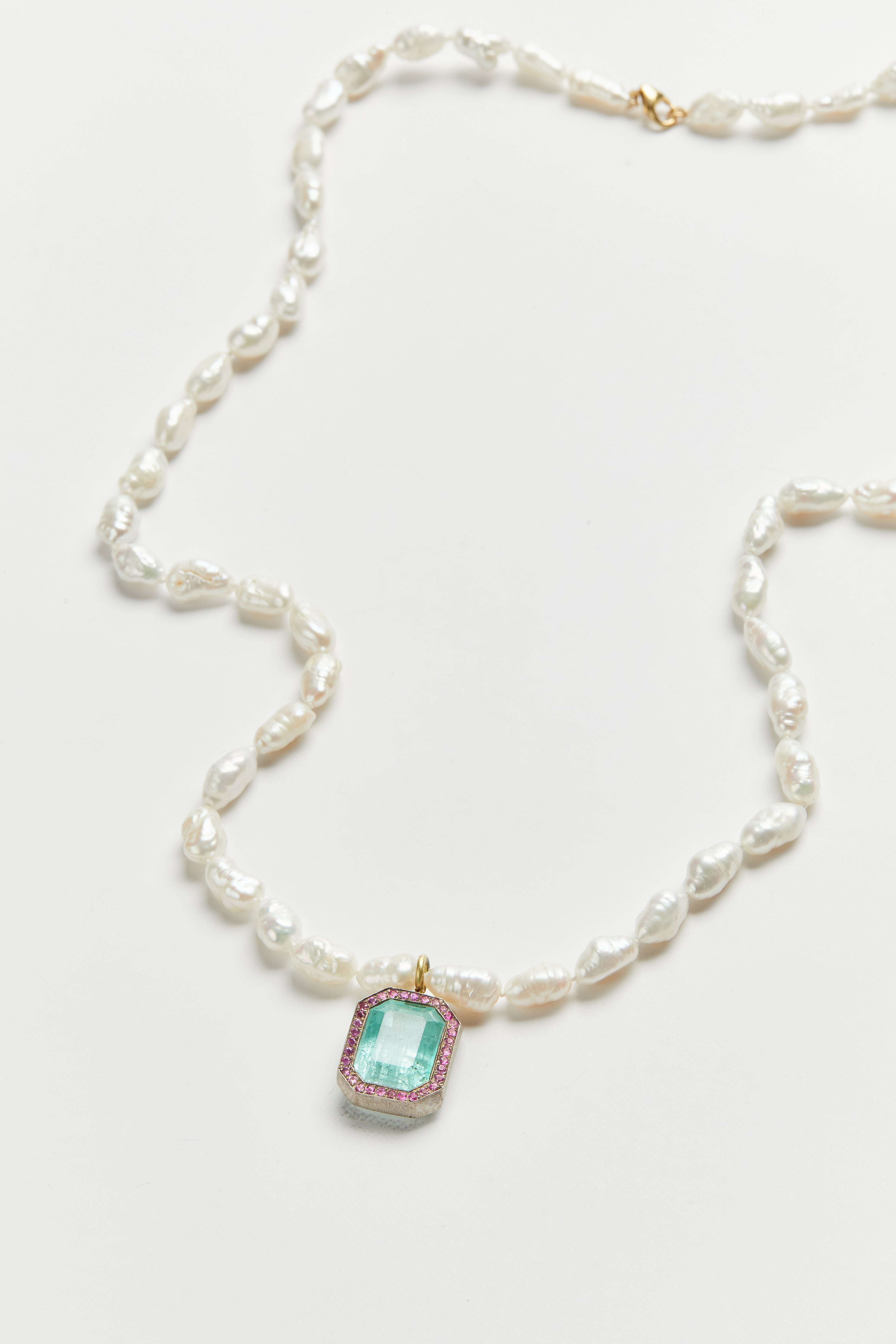 שרשרת שי לחובר - number 17